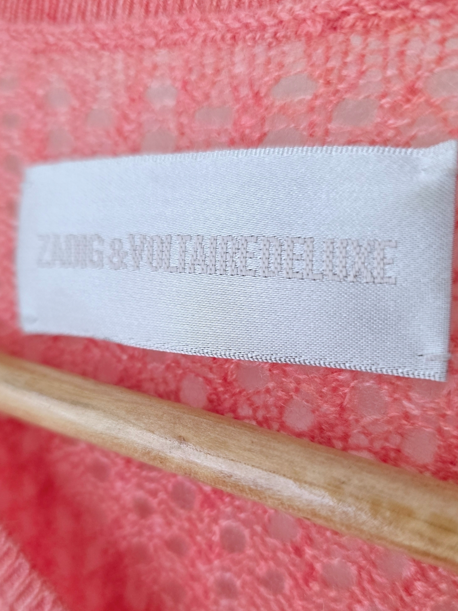 Cardigan corail en cachemire - 𝐌𝐚𝐫𝐢𝐧𝐚𝟒𝟒𝐟𝐚𝐦𝐢𝐥𝐲