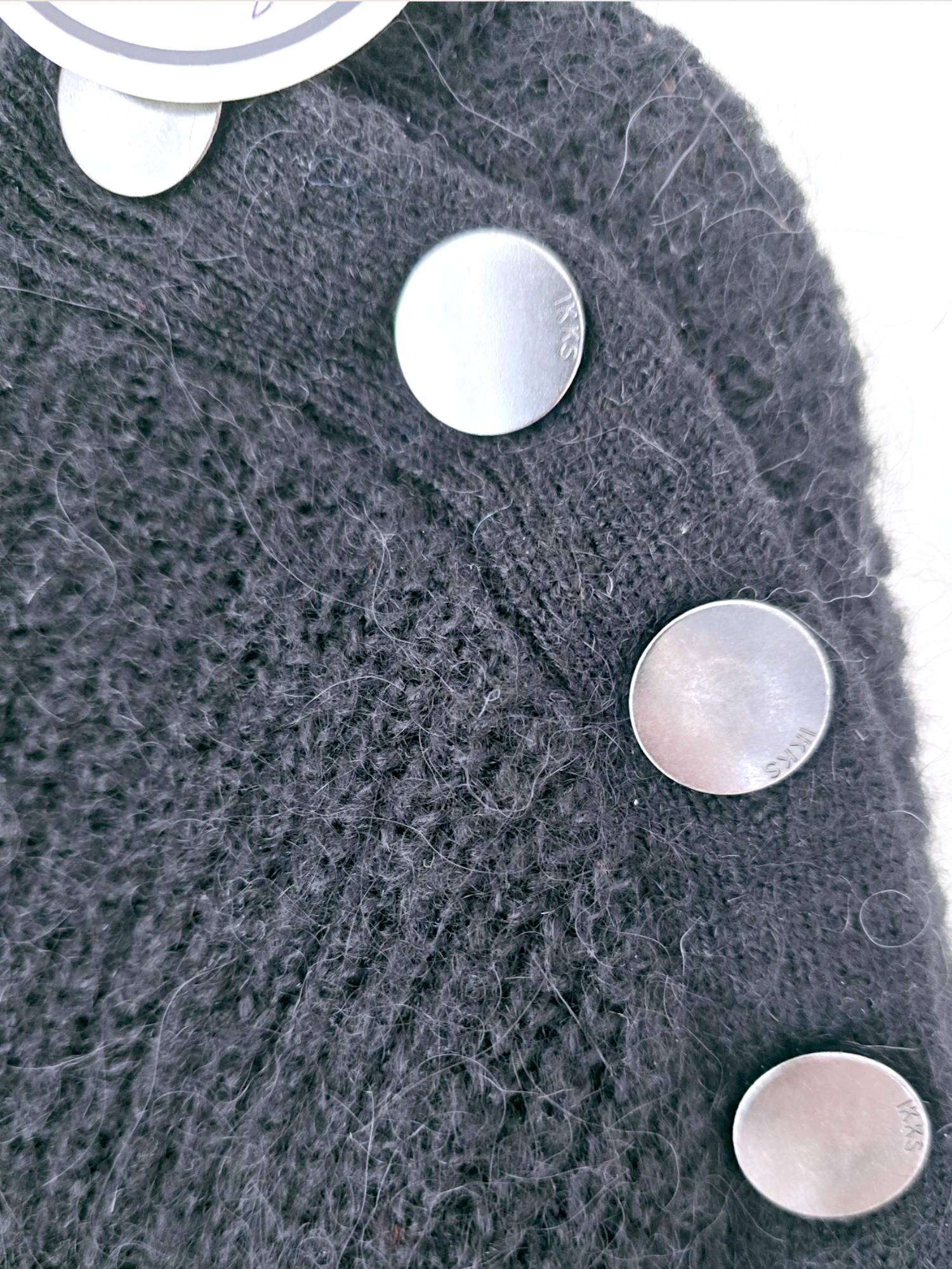 Pull Black à maille douce