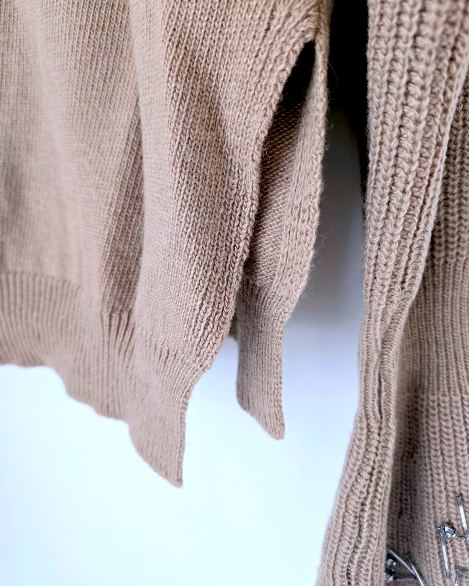 Pull perles bijoux - 𝐌𝐚𝐫𝐢𝐧𝐚𝟒𝟒𝐟𝐚𝐦𝐢𝐥𝐲