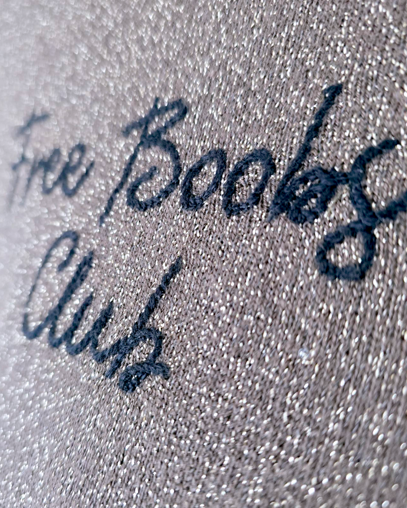 Pull à inscriptions