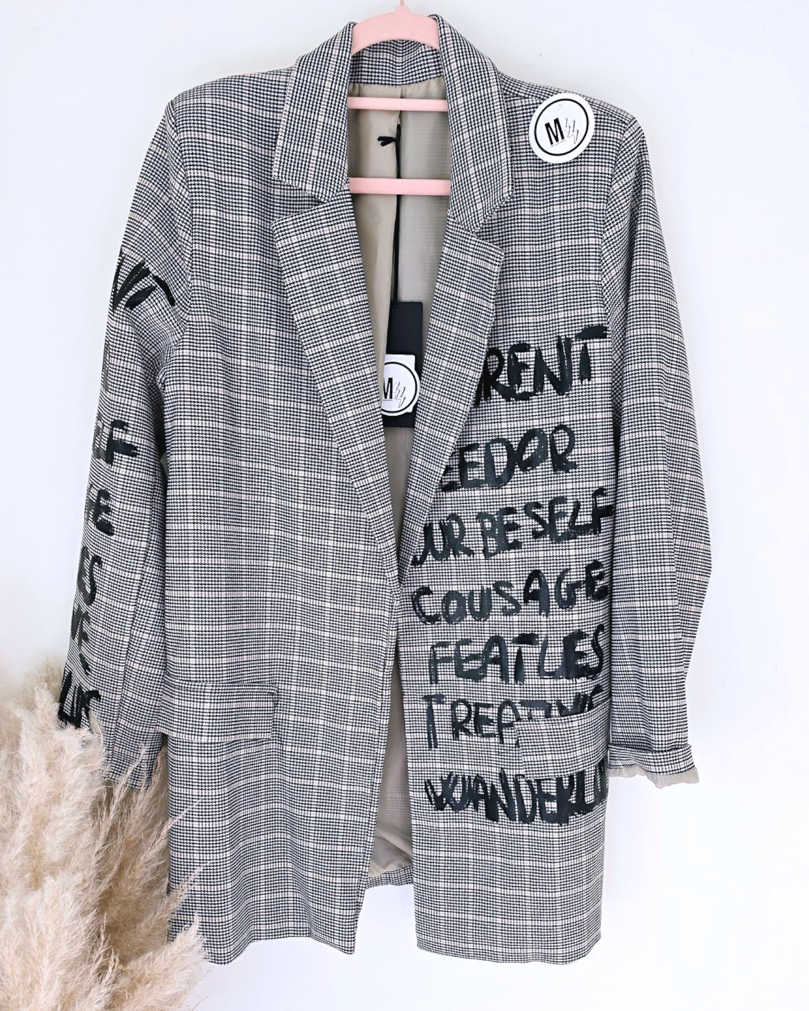 Veste boy à carreaux et tags