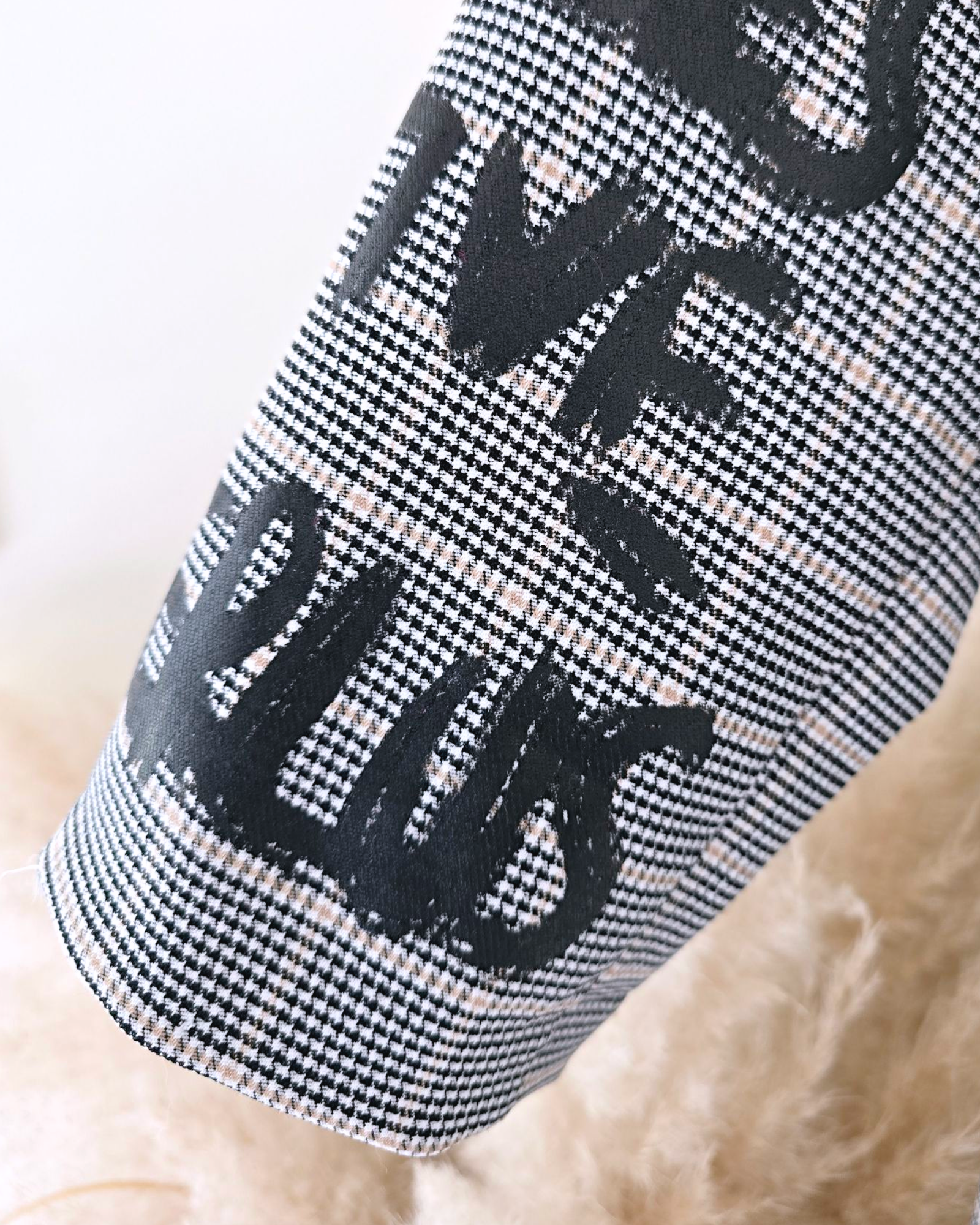 Veste boy à carreaux et tags
