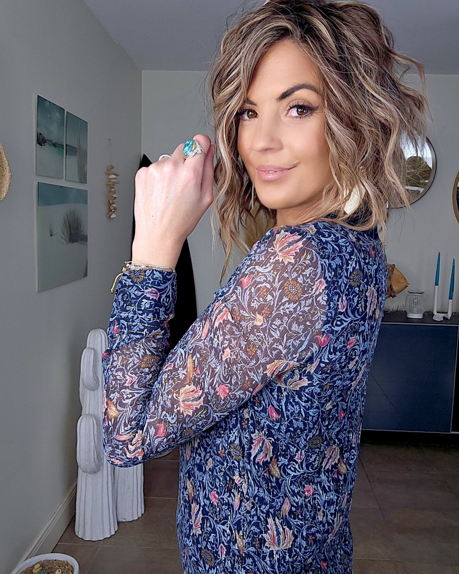 Robe bleue en soie