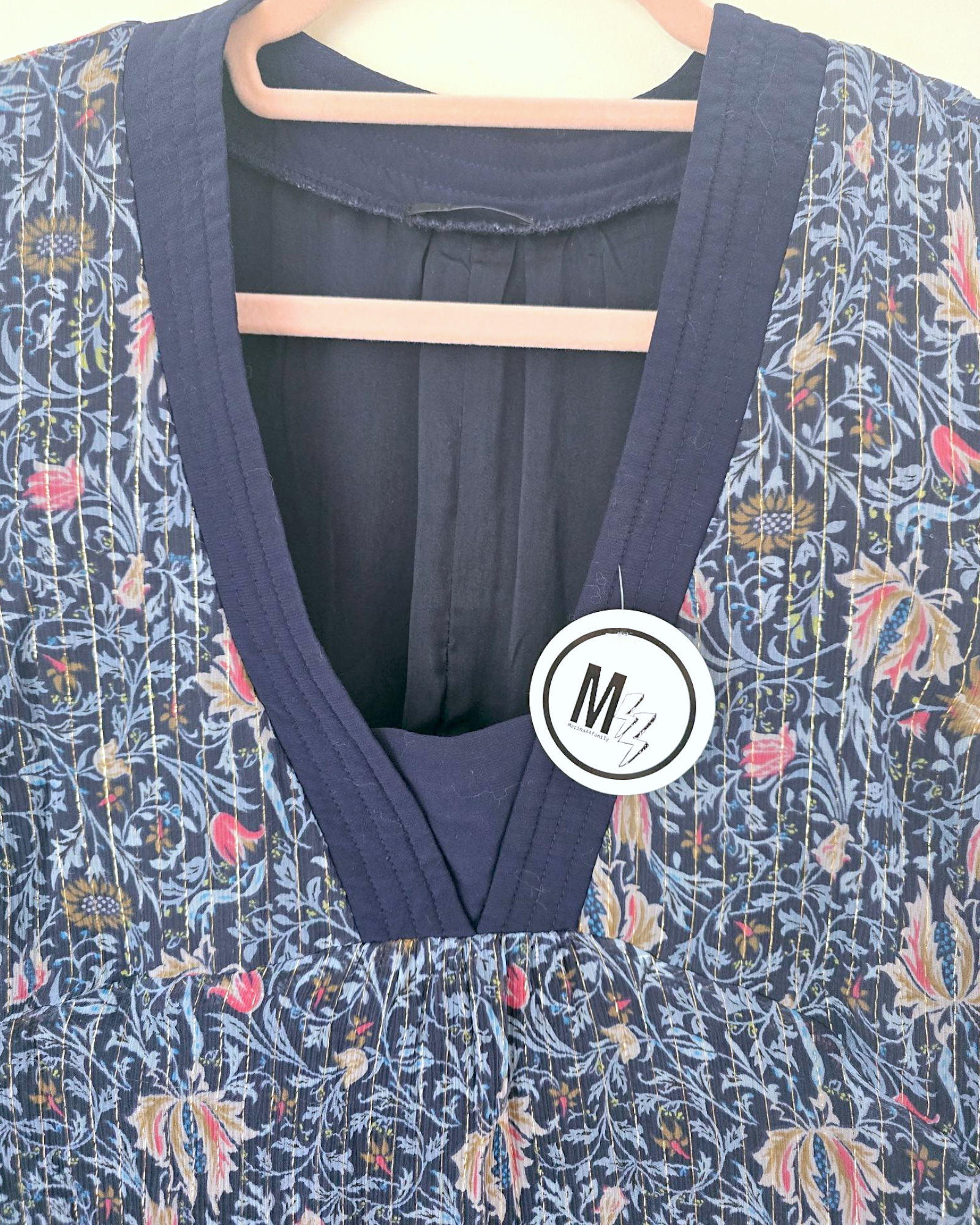 Robe bleue en soie