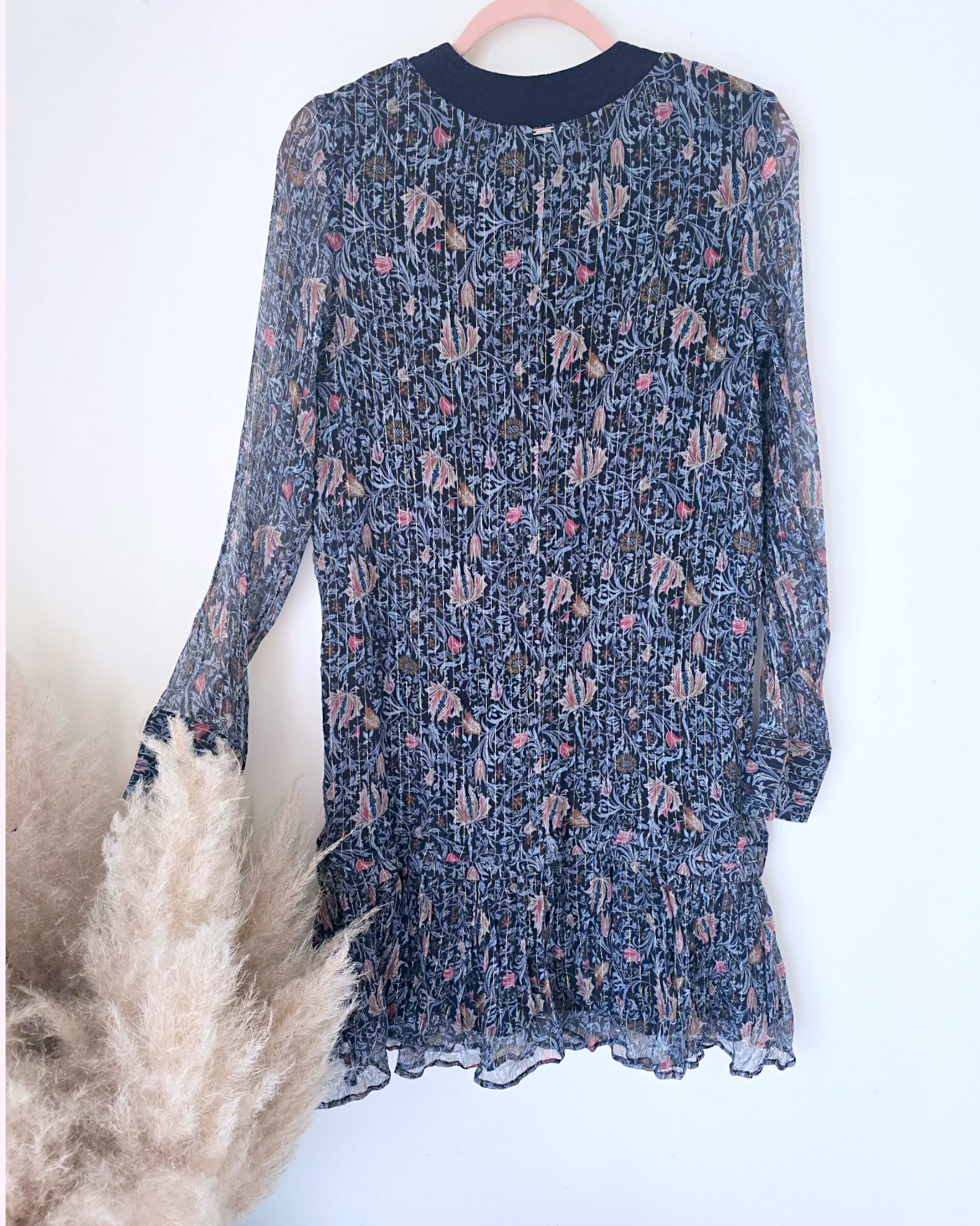 Robe bleue en soie