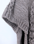 Pull cape