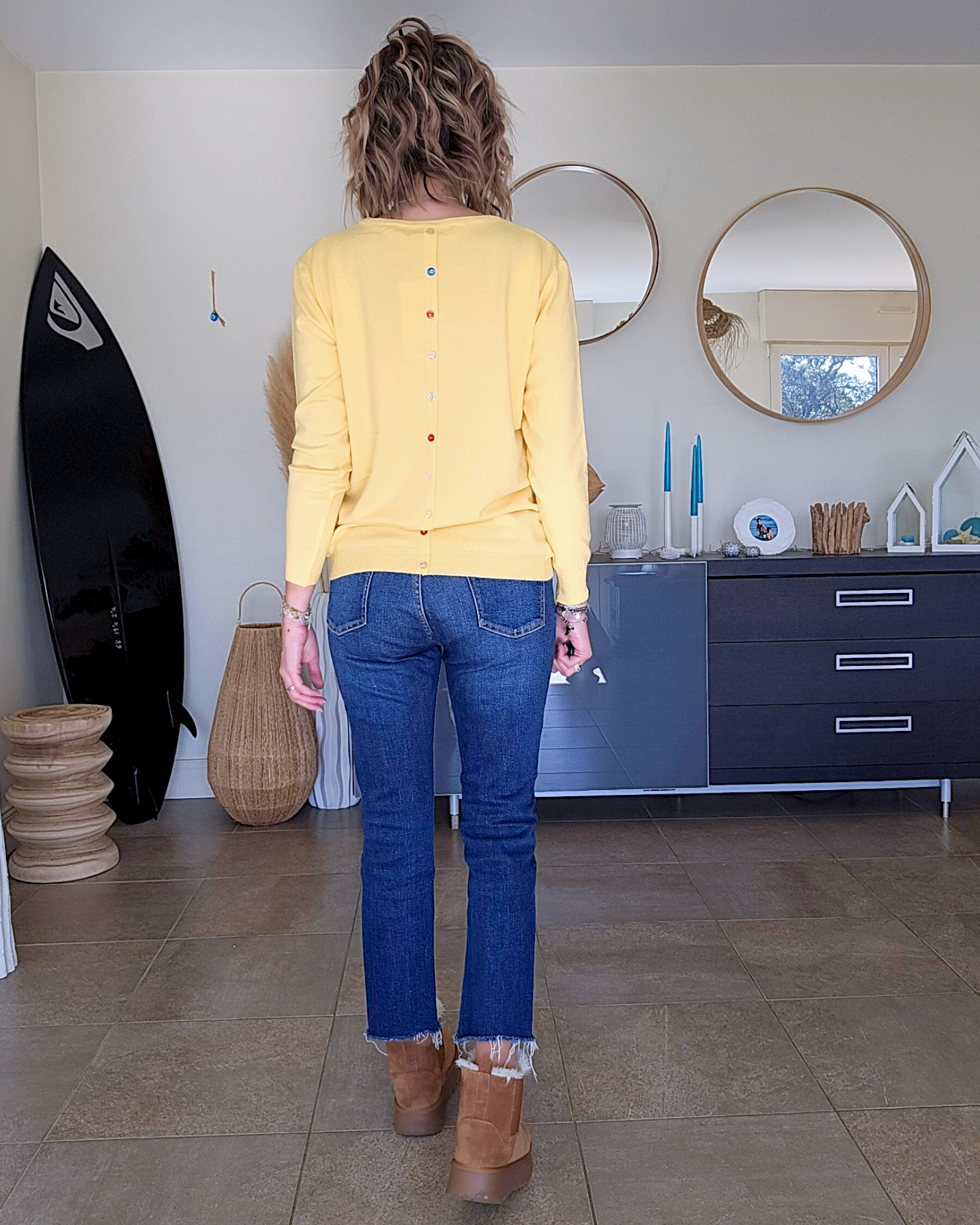 Pull yellow