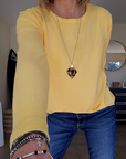 Pull yellow