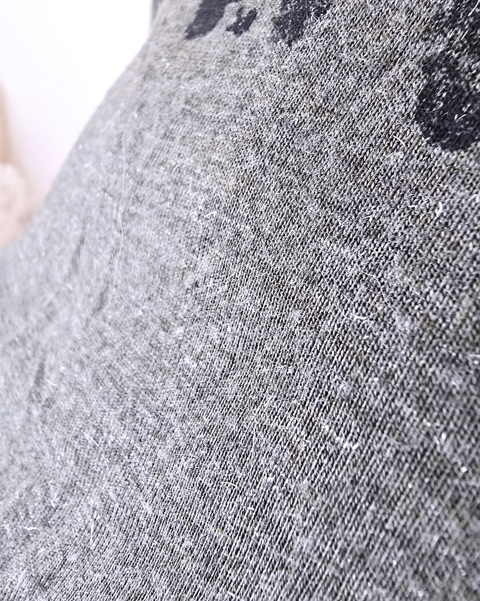 T-shirt kaki peace n'love à perles