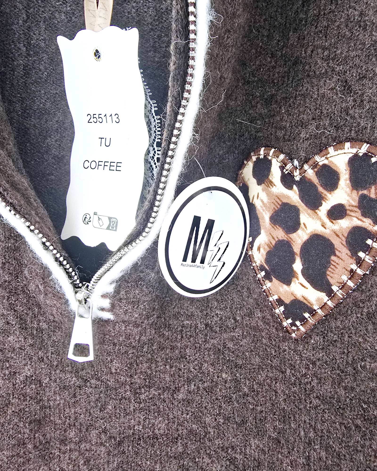 Pull chaud marron coeur léopard