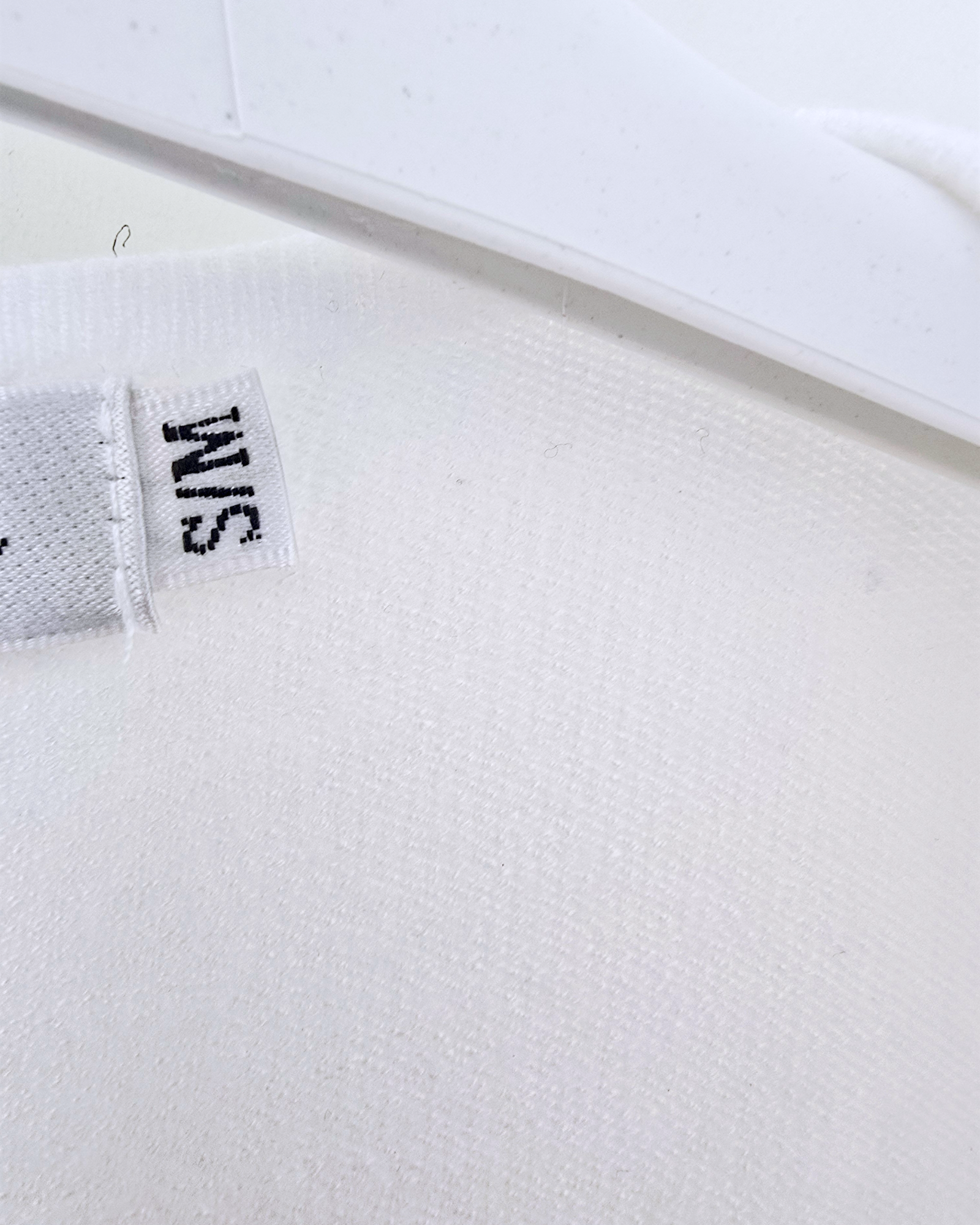 Pull blanc maille fine