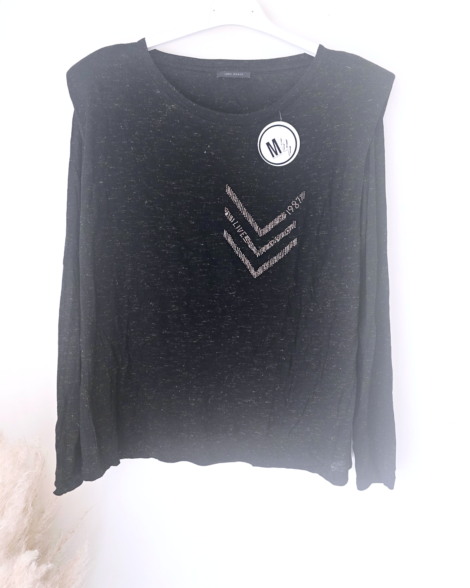 T-shirt militaire noir et doré