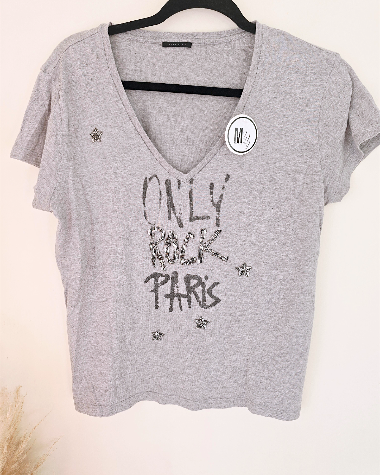 T-shirt gris rock avec perles bijoux