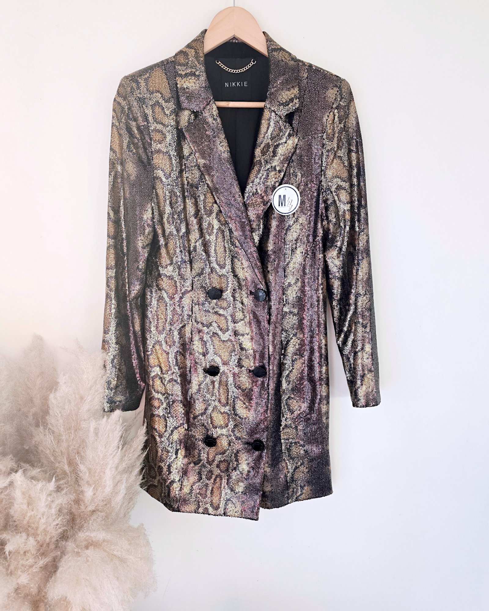 Robe smoking imprimé python à sequins