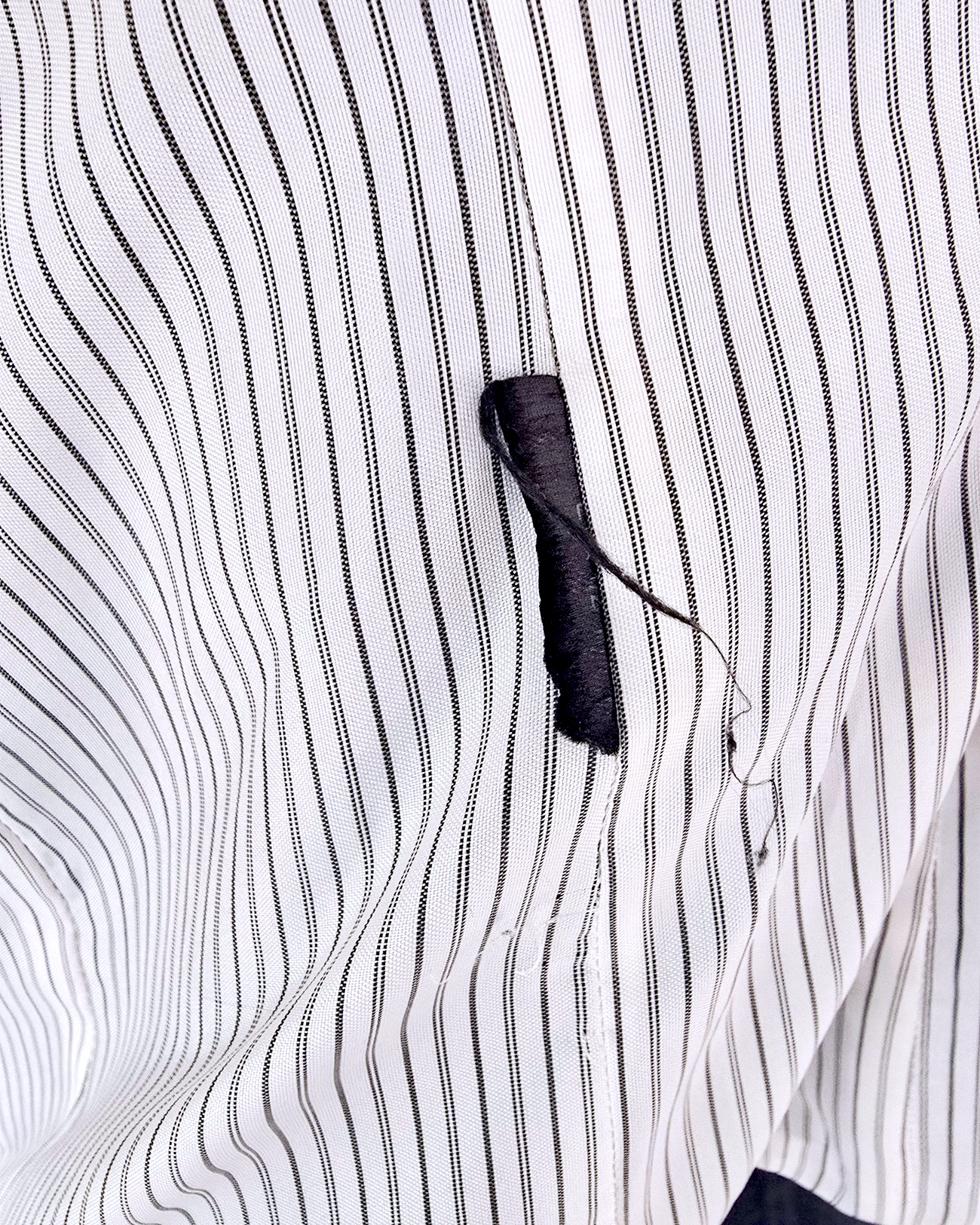 Veste noire velours ras à imprimé python scintillant