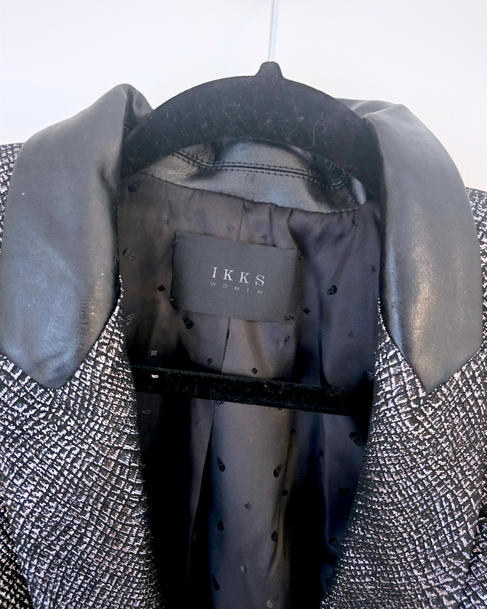 Veste cintrée argentée