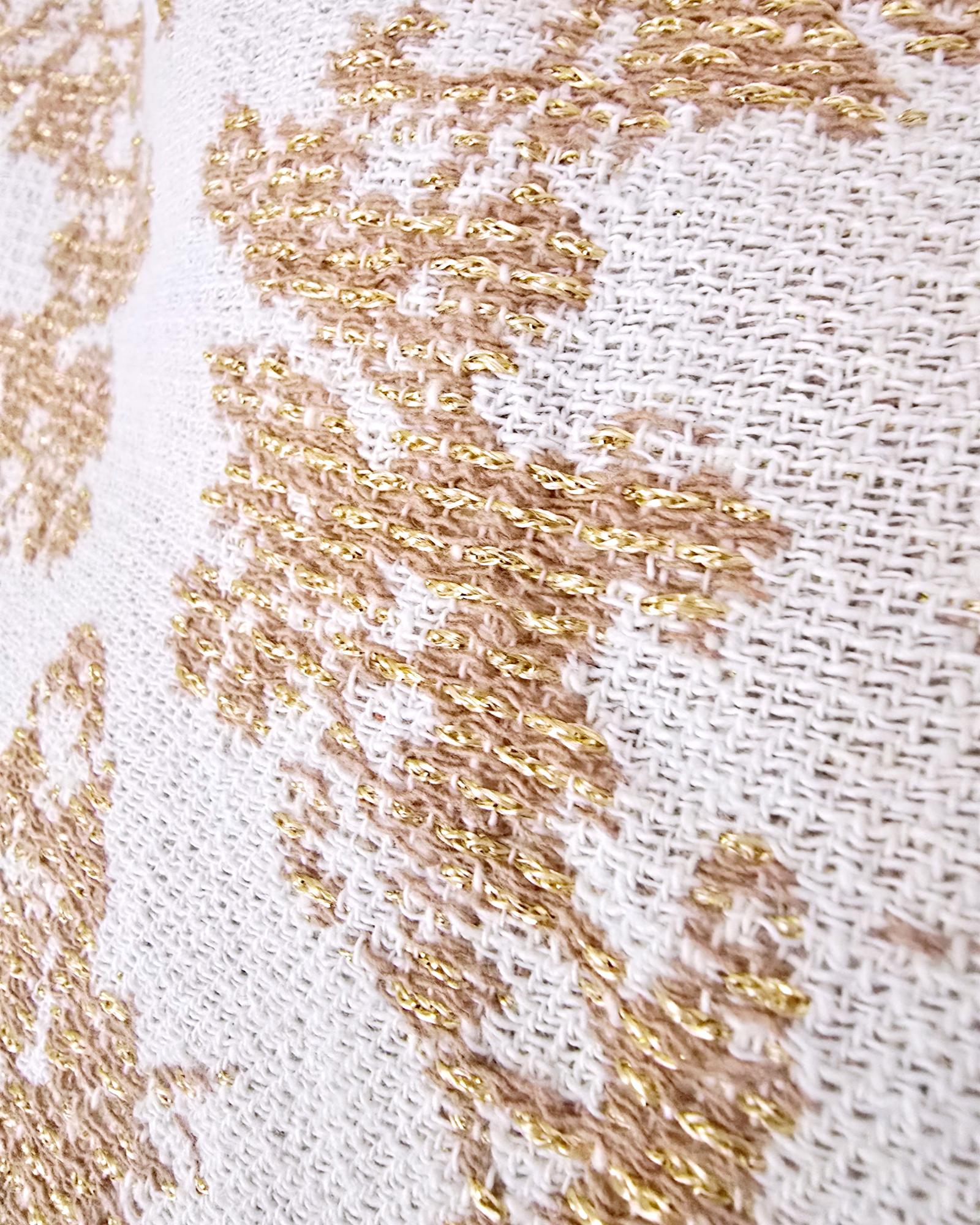 Jupe blanche à imprimé doré