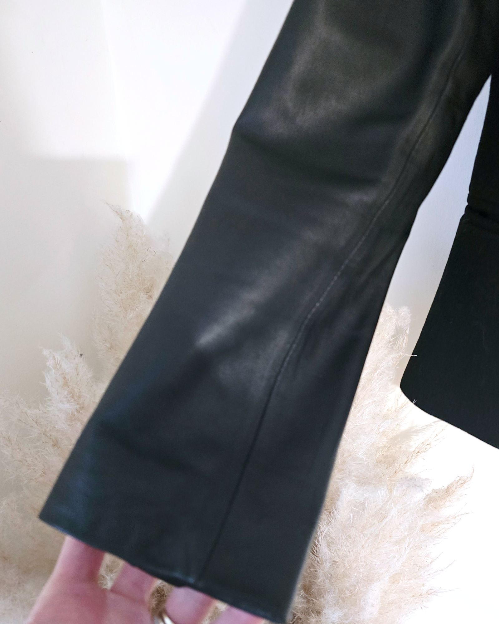 Veste noire bi-matière laine et cuir