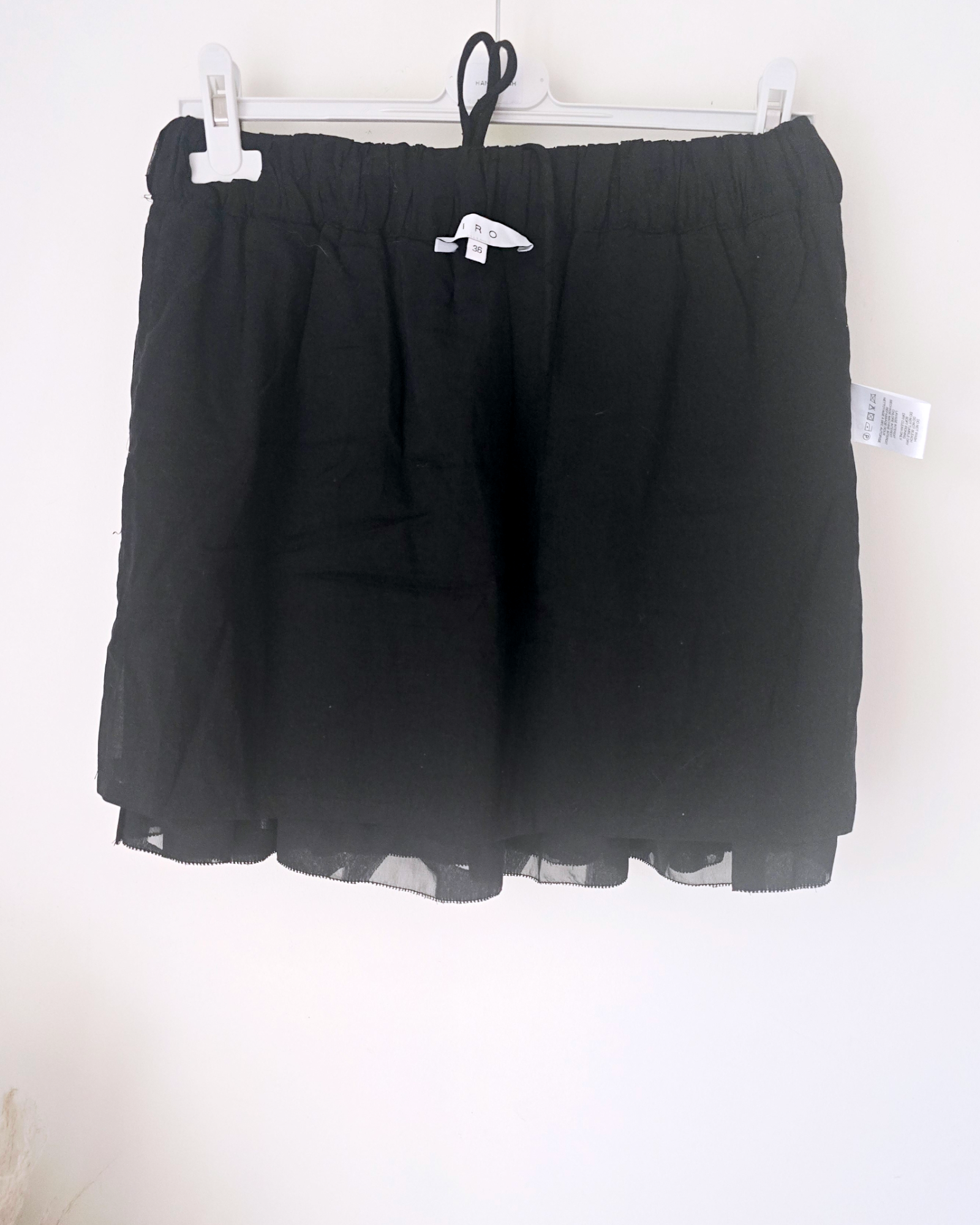 Jupe noire Carmel tissu en relief
