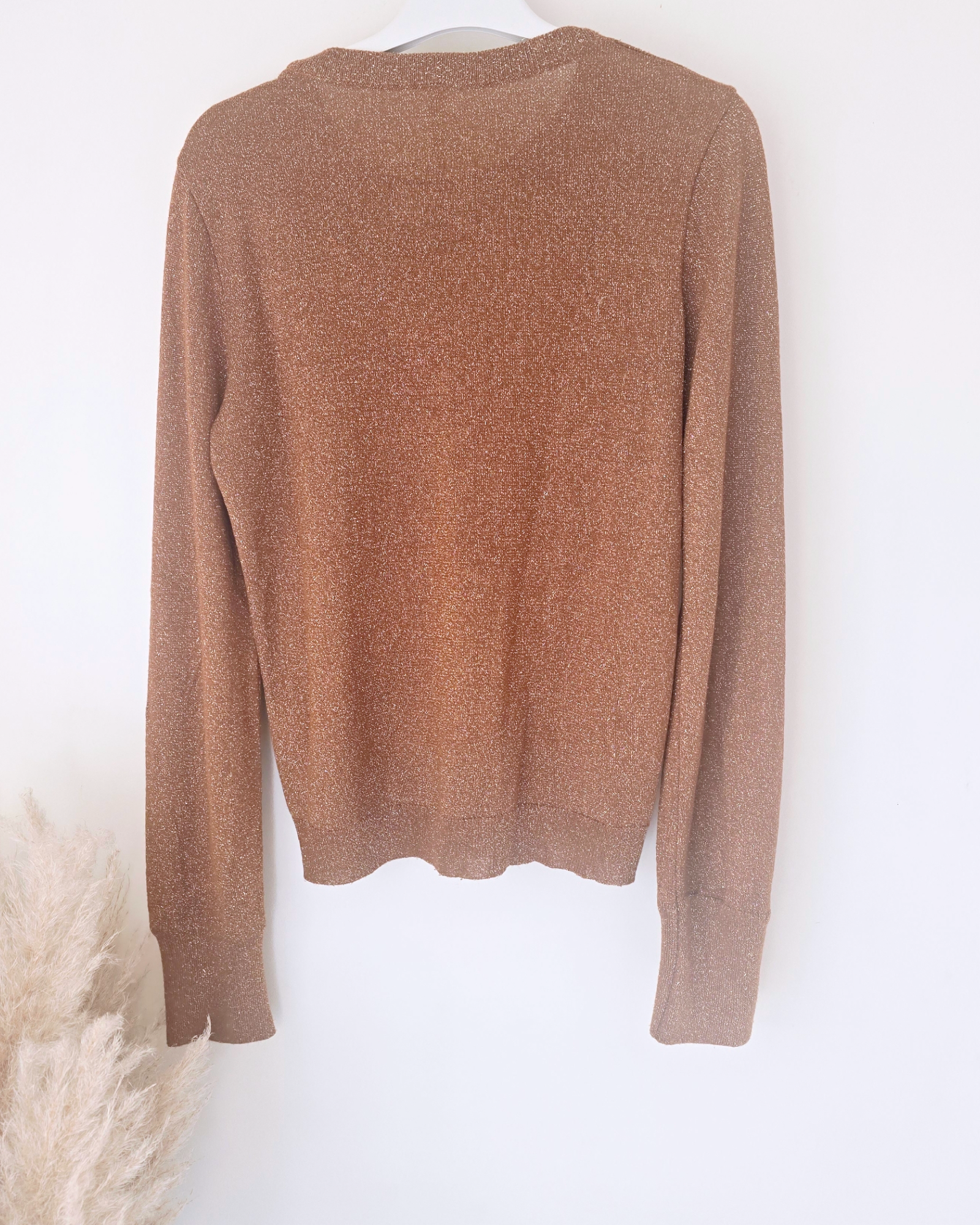 Pull bronze à inscriptions
