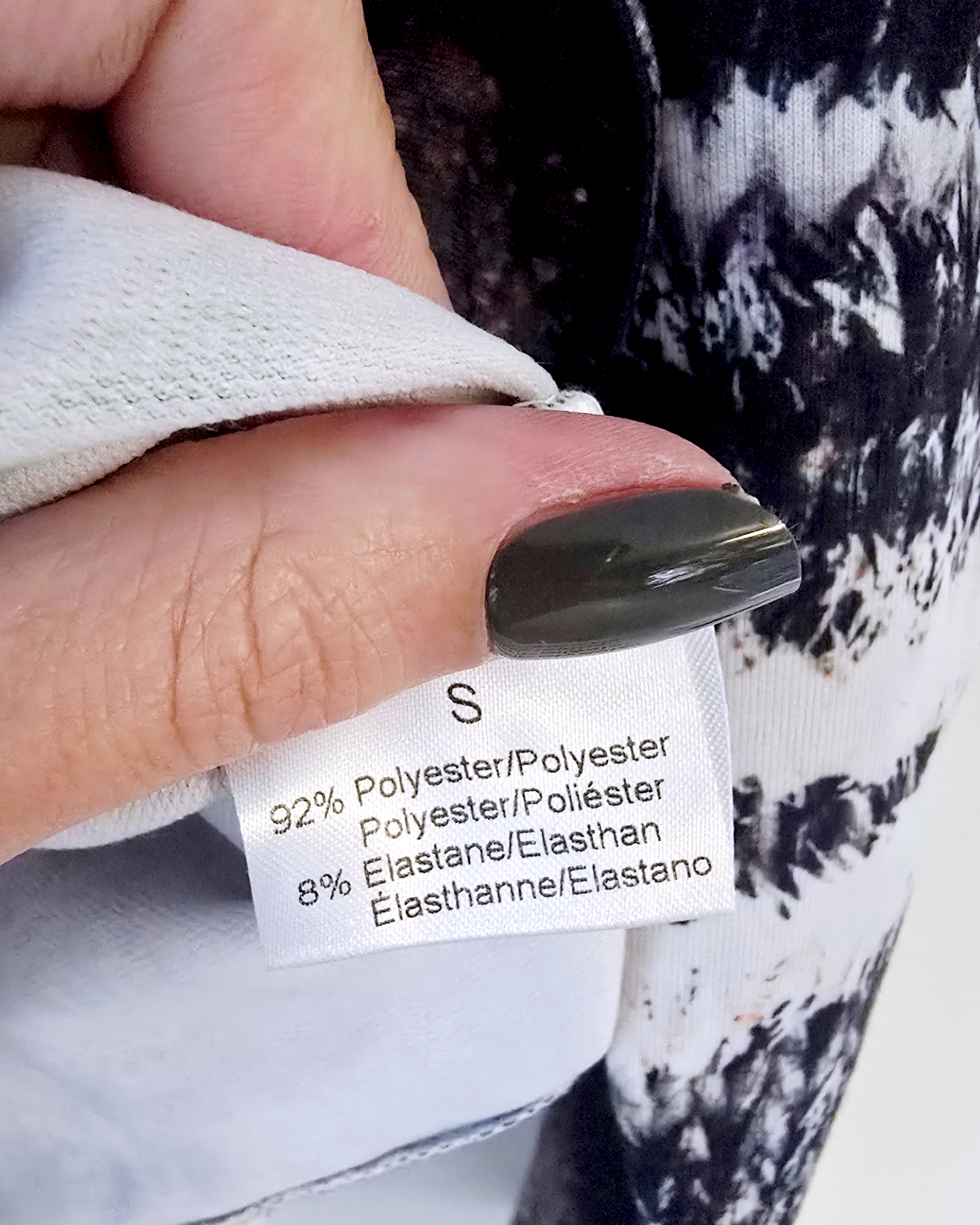 Veste cintrée à imprimé et strass