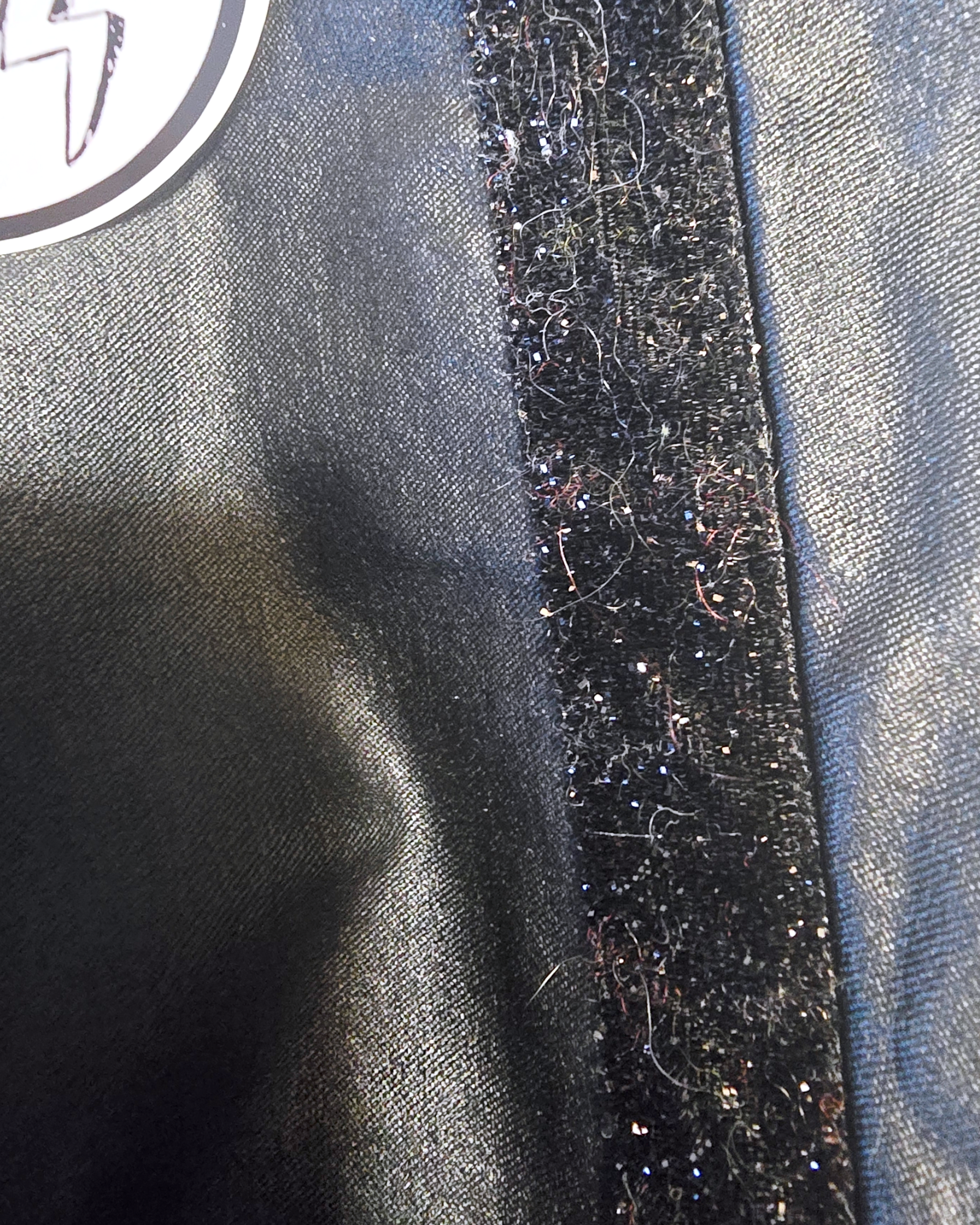 Legging huilé noir à bandes - 𝐌𝐚𝐫𝐢𝐧𝐚𝟒𝟒𝐟𝐚𝐦𝐢𝐥𝐲