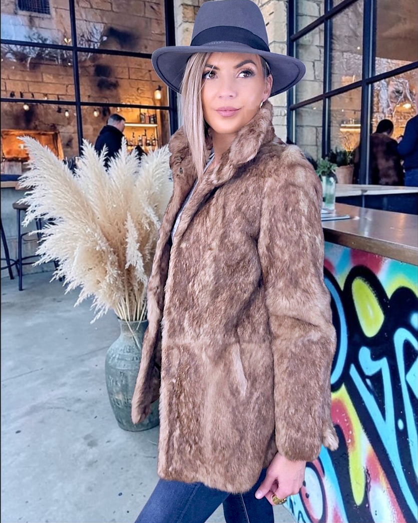 Manteau fourrure - 𝐌𝐚𝐫𝐢𝐧𝐚𝟒𝟒𝐟𝐚𝐦𝐢𝐥𝐲