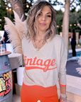 Pull beige vintage orange fluo - 𝐌𝐚𝐫𝐢𝐧𝐚𝟒𝟒𝐟𝐚𝐦𝐢𝐥𝐲