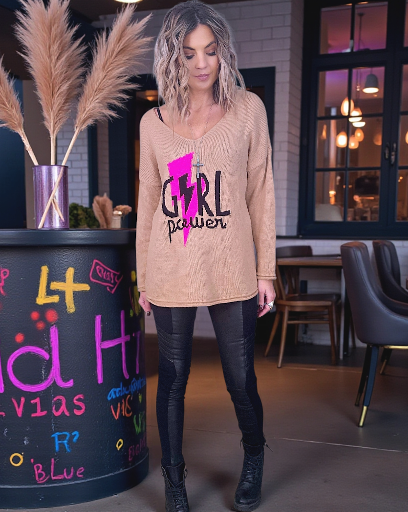 Pull tunique beige girl power - 𝐌𝐚𝐫𝐢𝐧𝐚𝟒𝟒𝐟𝐚𝐦𝐢𝐥𝐲