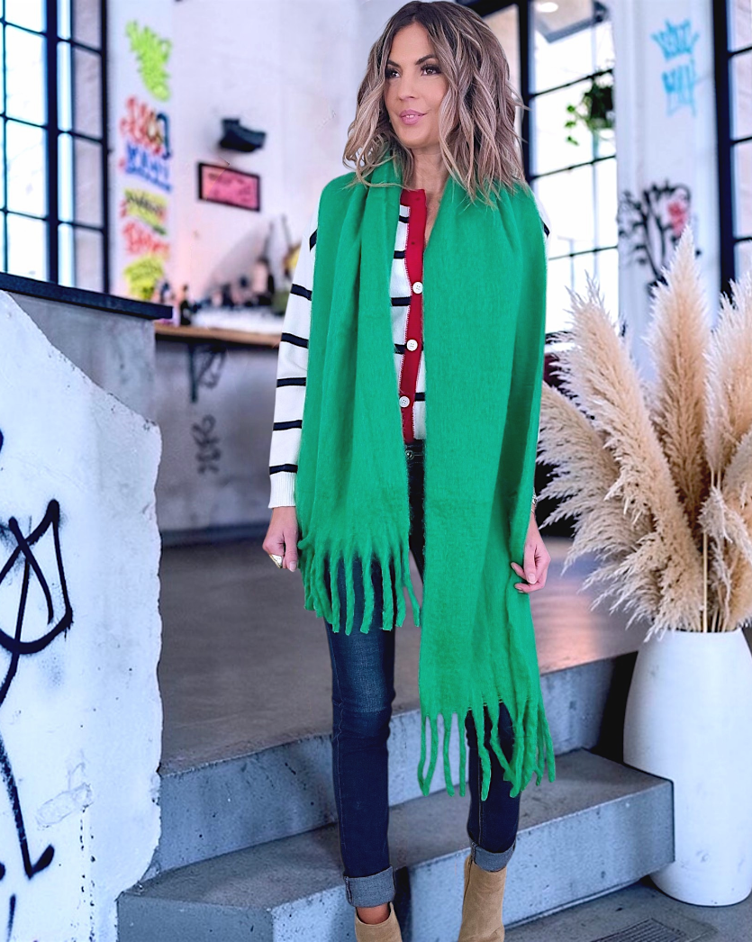 Écharpe douce et longue verte - 𝐌𝐚𝐫𝐢𝐧𝐚𝟒𝟒𝐟𝐚𝐦𝐢𝐥𝐲