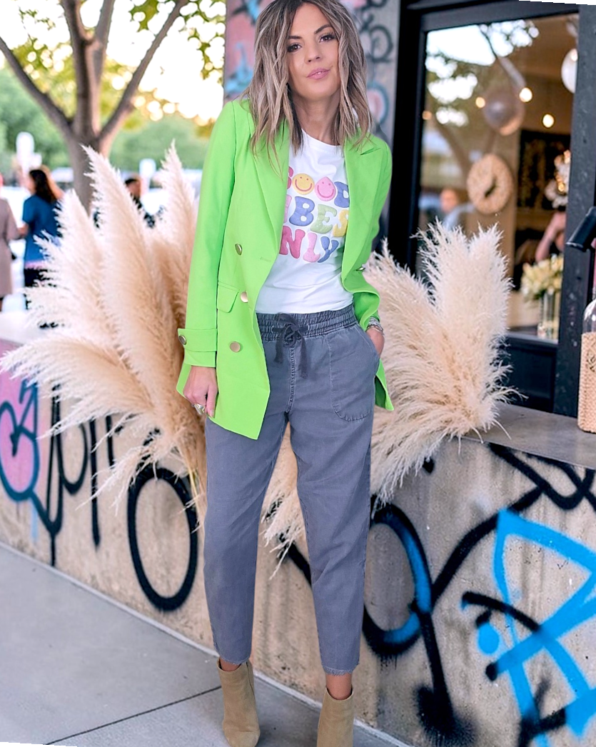 Pantalon gris coupe droite - 𝐌𝐚𝐫𝐢𝐧𝐚𝟒𝟒𝐟𝐚𝐦𝐢𝐥𝐲