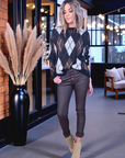 Pull à damiers marron - 𝐌𝐚𝐫𝐢𝐧𝐚𝟒𝟒𝐟𝐚𝐦𝐢𝐥𝐲