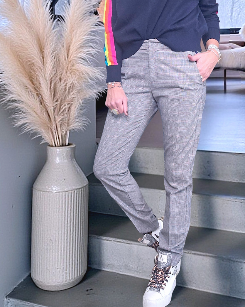 Pantalon chic à carreaux - 𝐌𝐚𝐫𝐢𝐧𝐚𝟒𝟒𝐟𝐚𝐦𝐢𝐥𝐲