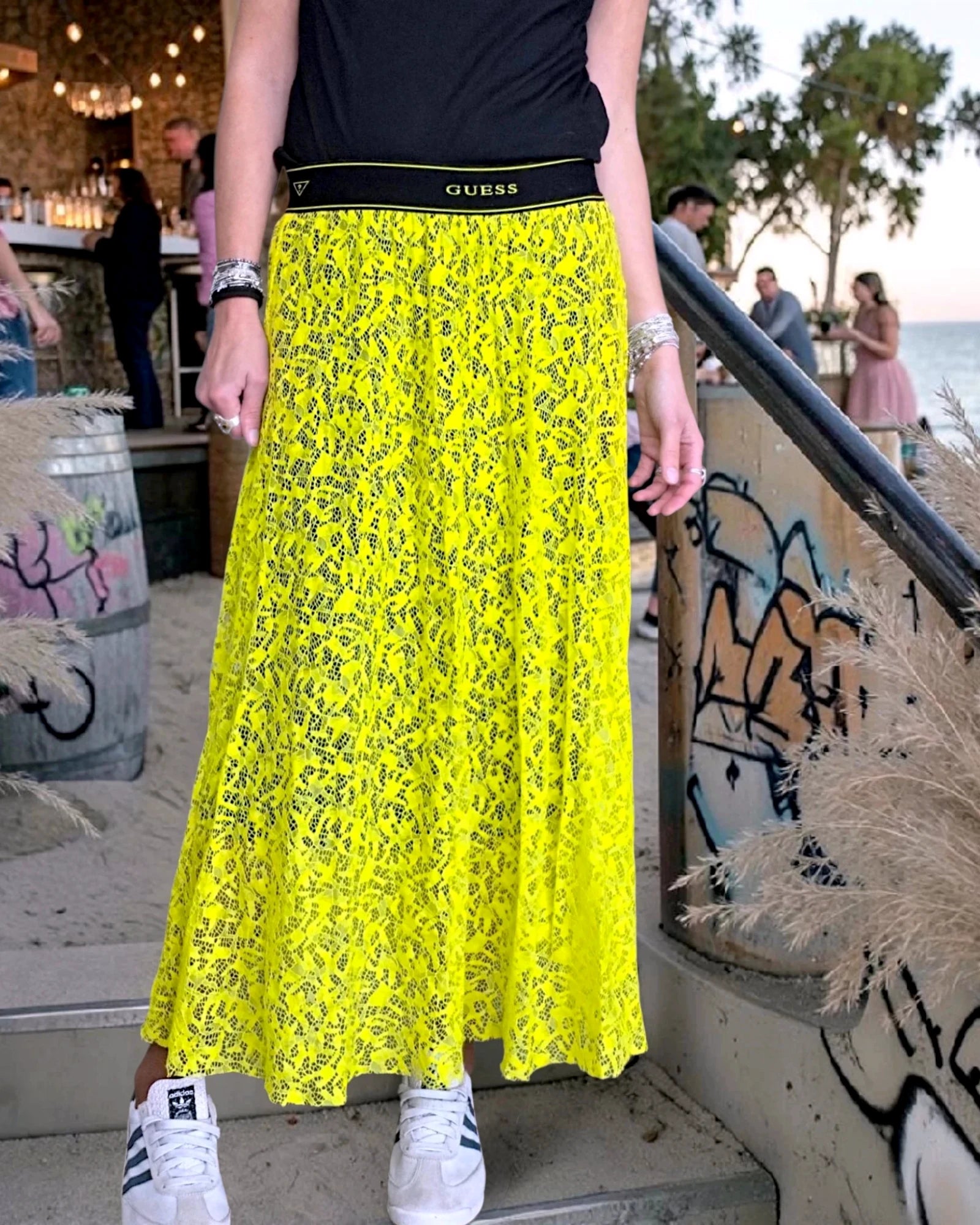 Jupe jaune en dentelle - 𝐌𝐚𝐫𝐢𝐧𝐚𝟒𝟒𝐟𝐚𝐦𝐢𝐥𝐲