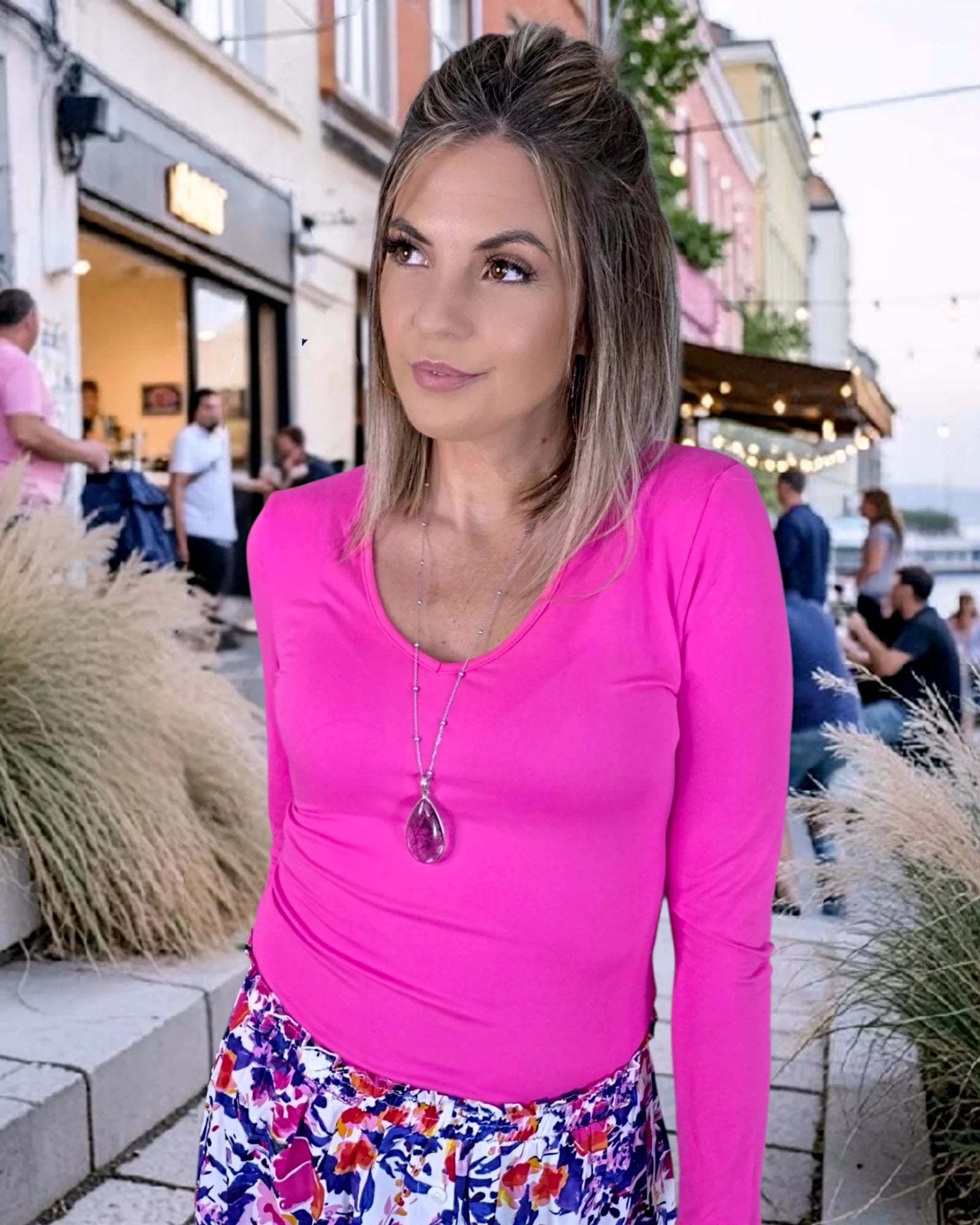 T-shirt en lycra rose fuchsia - 𝐌𝐚𝐫𝐢𝐧𝐚𝟒𝟒𝐟𝐚𝐦𝐢𝐥𝐲