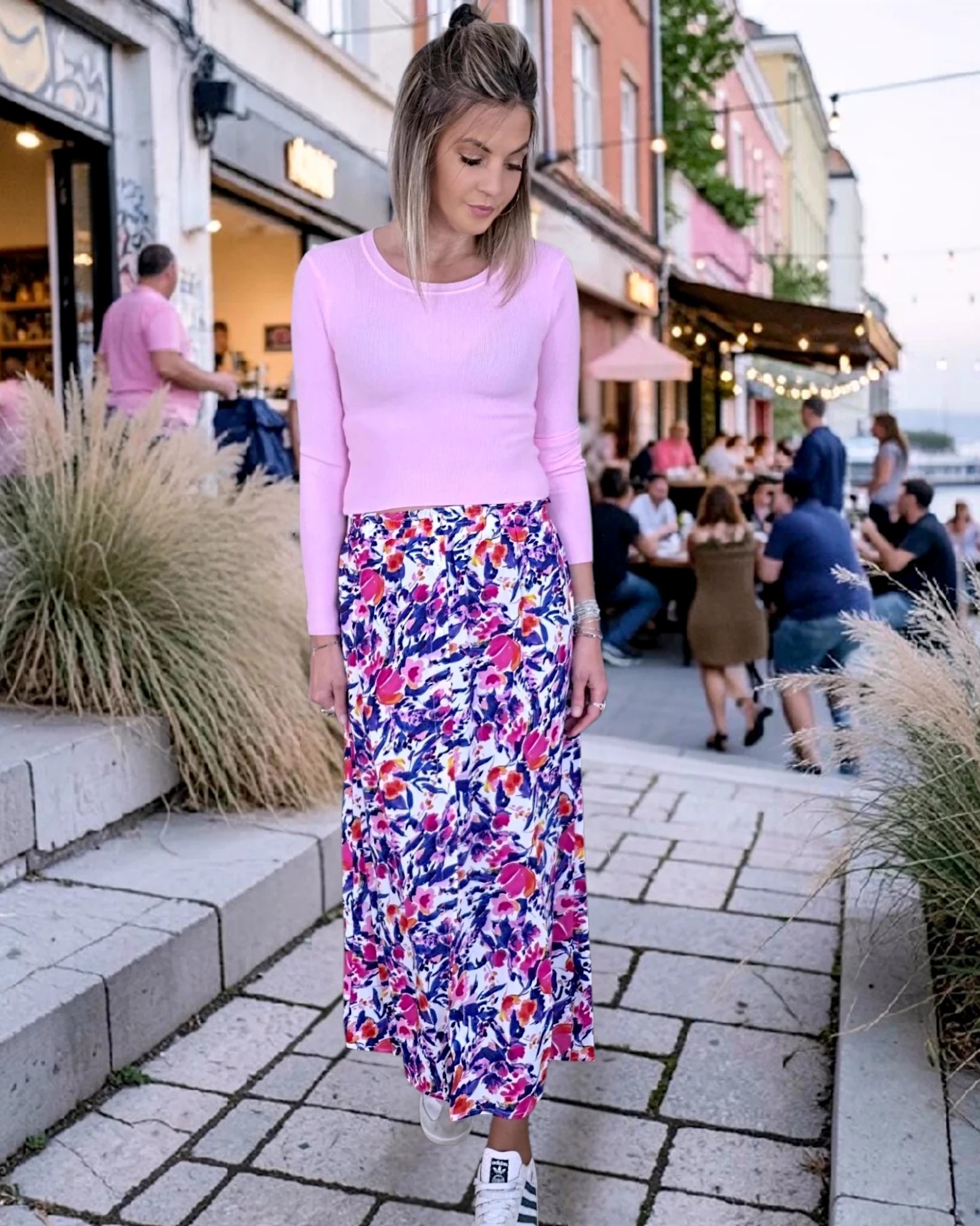 Pull rose à maille fine côtelée - 𝐌𝐚𝐫𝐢𝐧𝐚𝟒𝟒𝐟𝐚𝐦𝐢𝐥𝐲