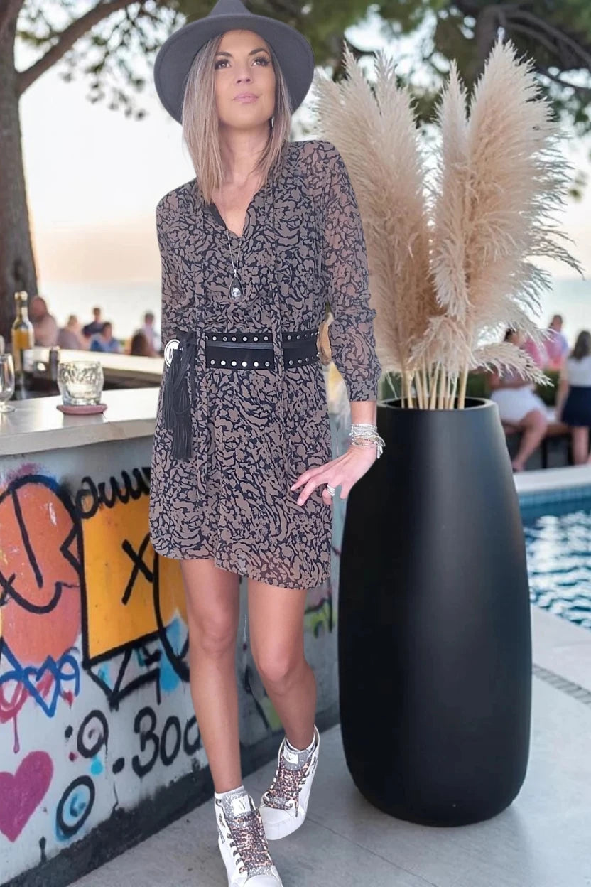 Robe kaki à imprimé camouflage - 𝐌𝐚𝐫𝐢𝐧𝐚𝟒𝟒𝐟𝐚𝐦𝐢𝐥𝐲