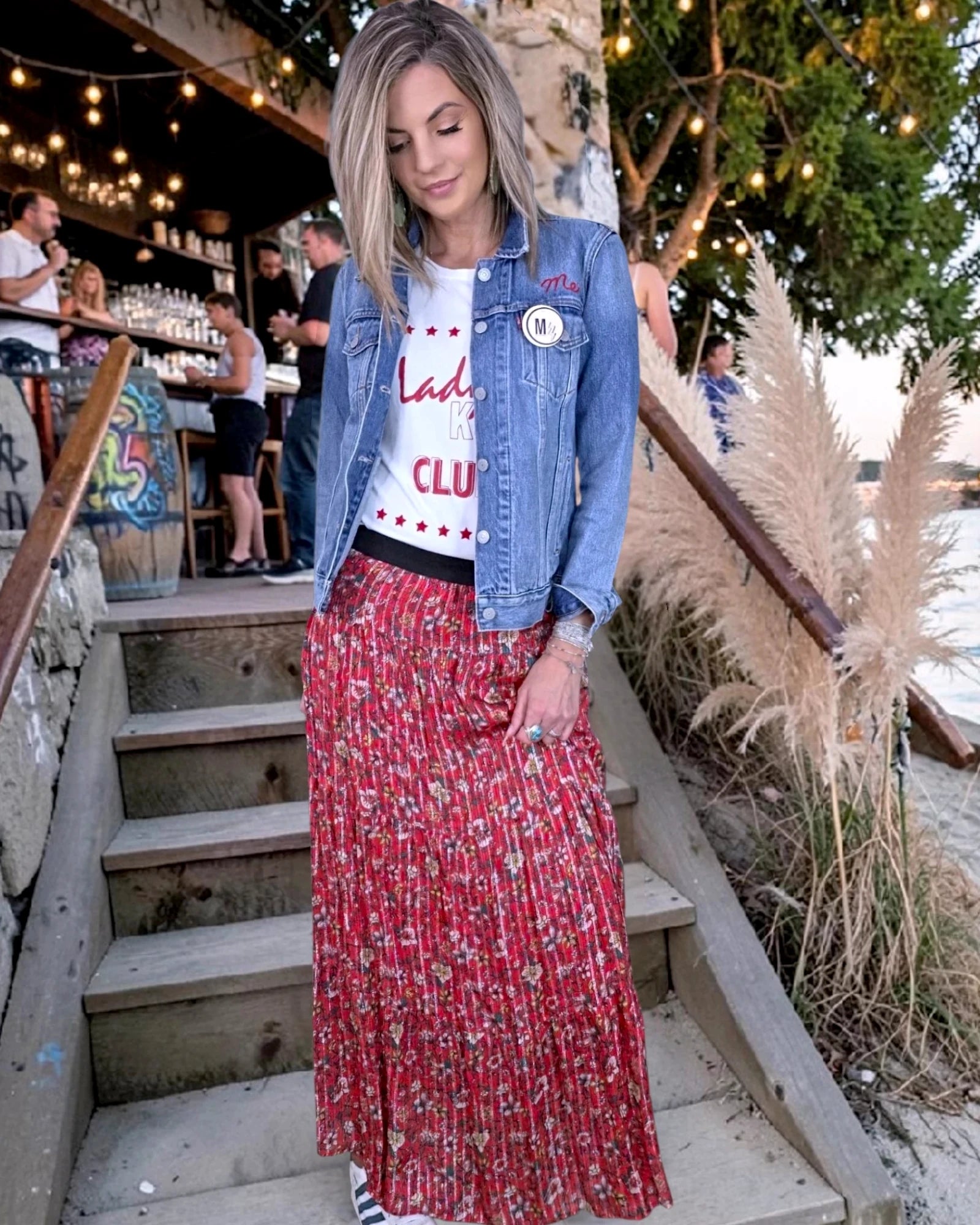 Jupe longue rouge à imprimé fleuri - 𝐌𝐚𝐫𝐢𝐧𝐚𝟒𝟒𝐟𝐚𝐦𝐢𝐥𝐲