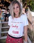 T-shirt blanc à inscriptions rouges - 𝐌𝐚𝐫𝐢𝐧𝐚𝟒𝟒𝐟𝐚𝐦𝐢𝐥𝐲