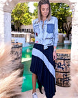 Jupe Plissée asymétrique bleu marine et bleu ciel - 𝐌𝐚𝐫𝐢𝐧𝐚𝟒𝟒𝐟𝐚𝐦𝐢𝐥𝐲
