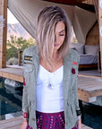 Veste saharienne kaki customisée - 𝐌𝐚𝐫𝐢𝐧𝐚𝟒𝟒𝐟𝐚𝐦𝐢𝐥𝐲