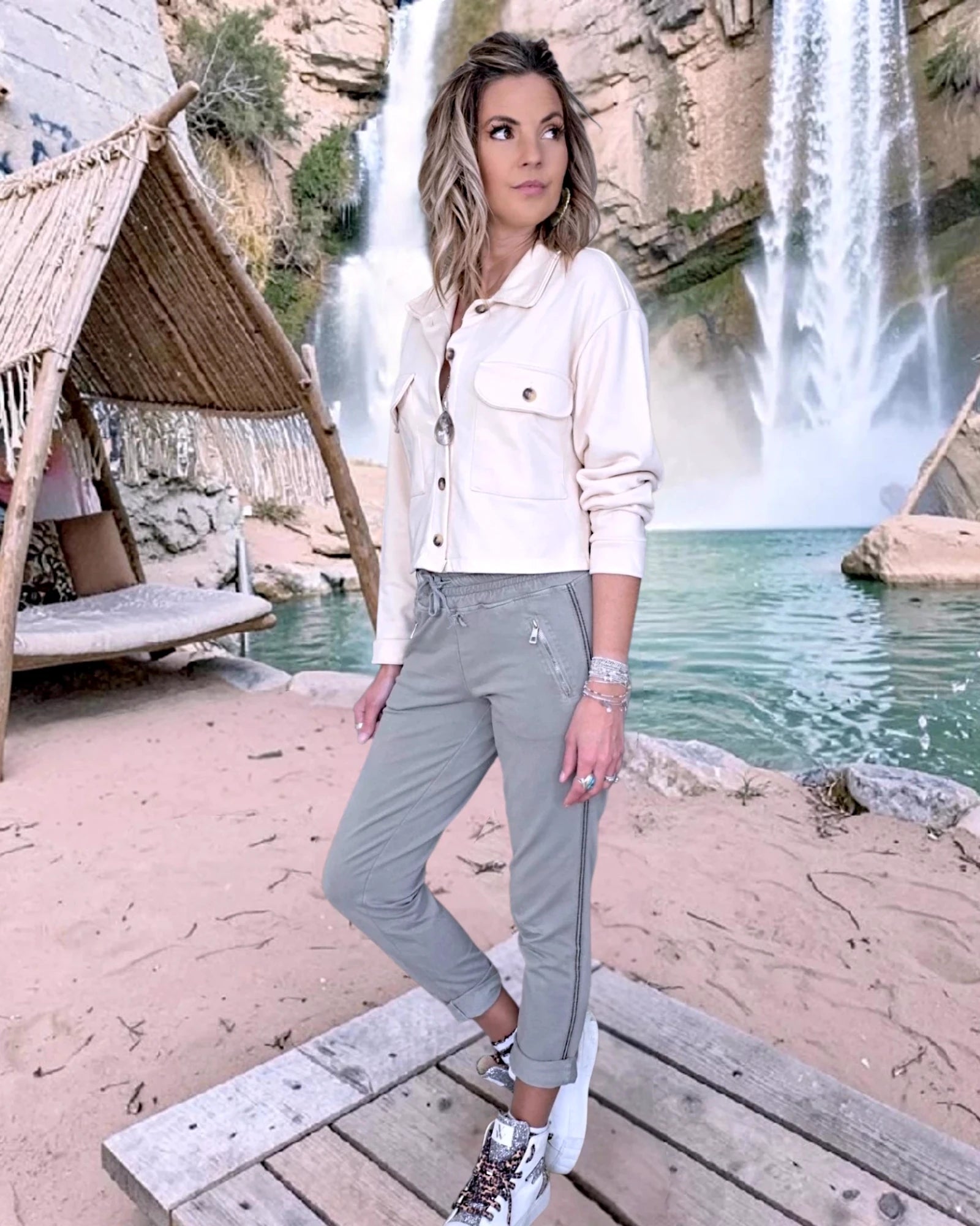 Pantalon 7/8è jeeging kaki-gris - 𝐌𝐚𝐫𝐢𝐧𝐚𝟒𝟒𝐟𝐚𝐦𝐢𝐥𝐲