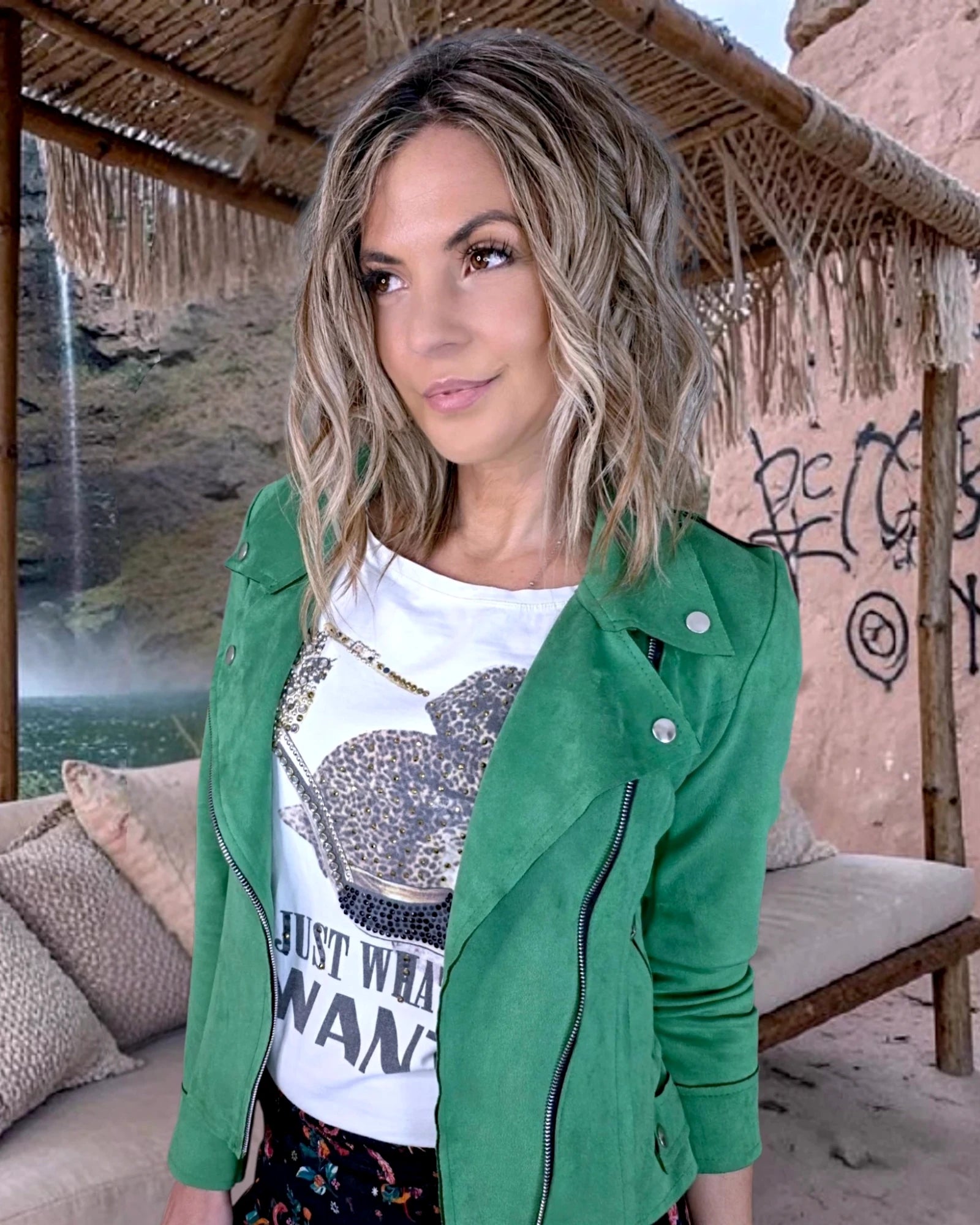 Perfecto vert en suédine - 𝐌𝐚𝐫𝐢𝐧𝐚𝟒𝟒𝐟𝐚𝐦𝐢𝐥𝐲