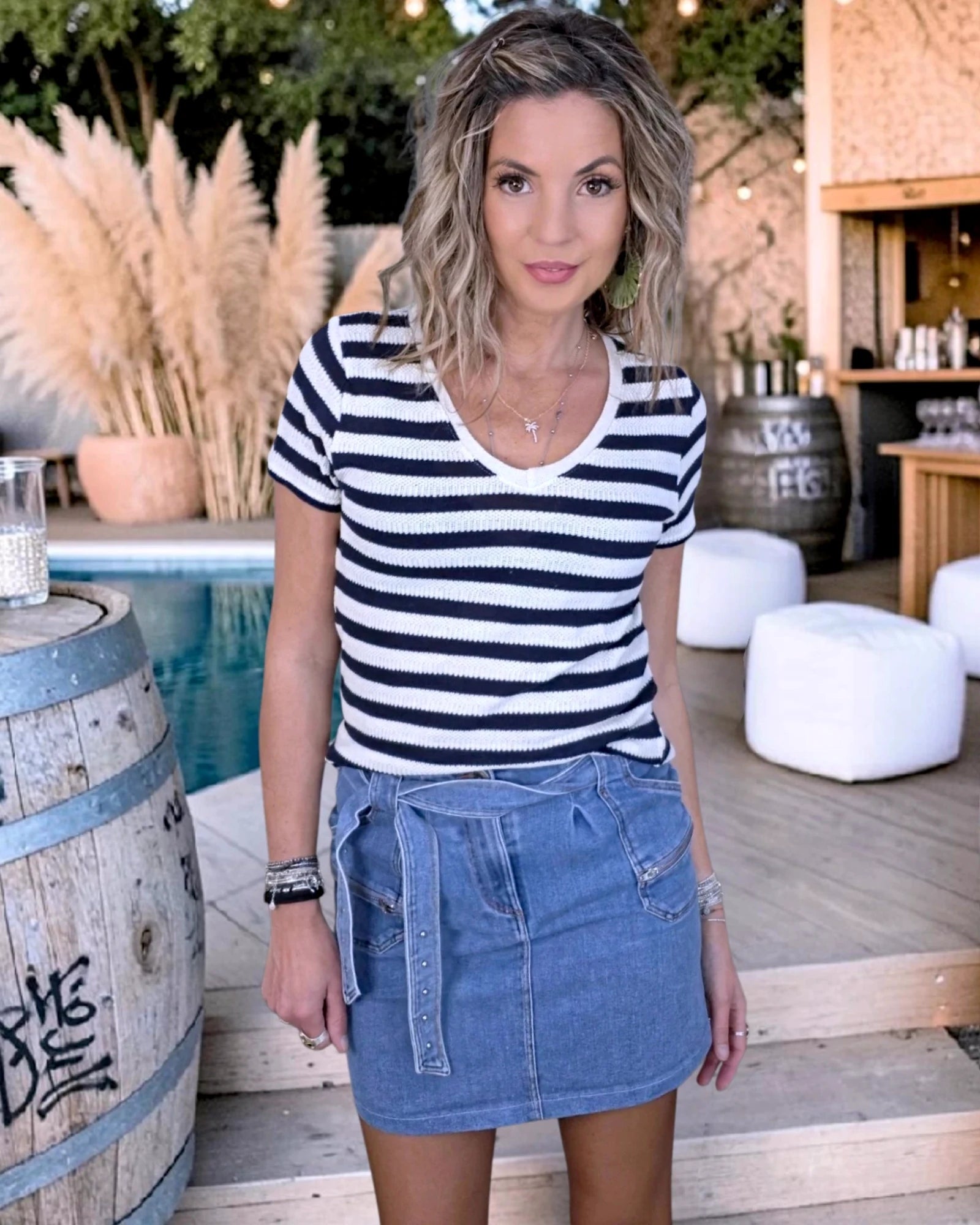 Haut en coton à maille rayé bleu marine - 𝐌𝐚𝐫𝐢𝐧𝐚𝟒𝟒𝐟𝐚𝐦𝐢𝐥𝐲