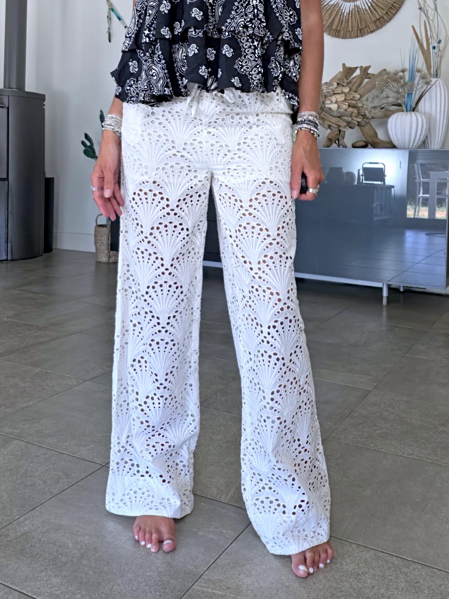 Pantalon blanc broderie anglaise