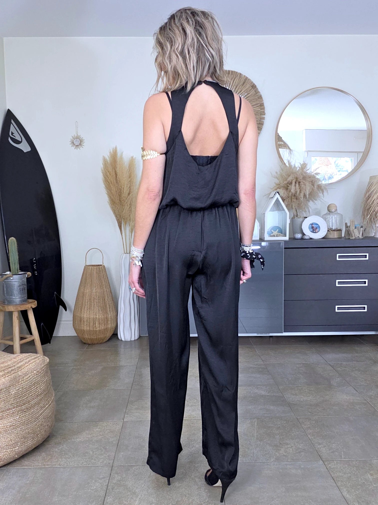 Combinaison chic noire - 𝐌𝐚𝐫𝐢𝐧𝐚𝟒𝟒𝐟𝐚𝐦𝐢𝐥𝐲