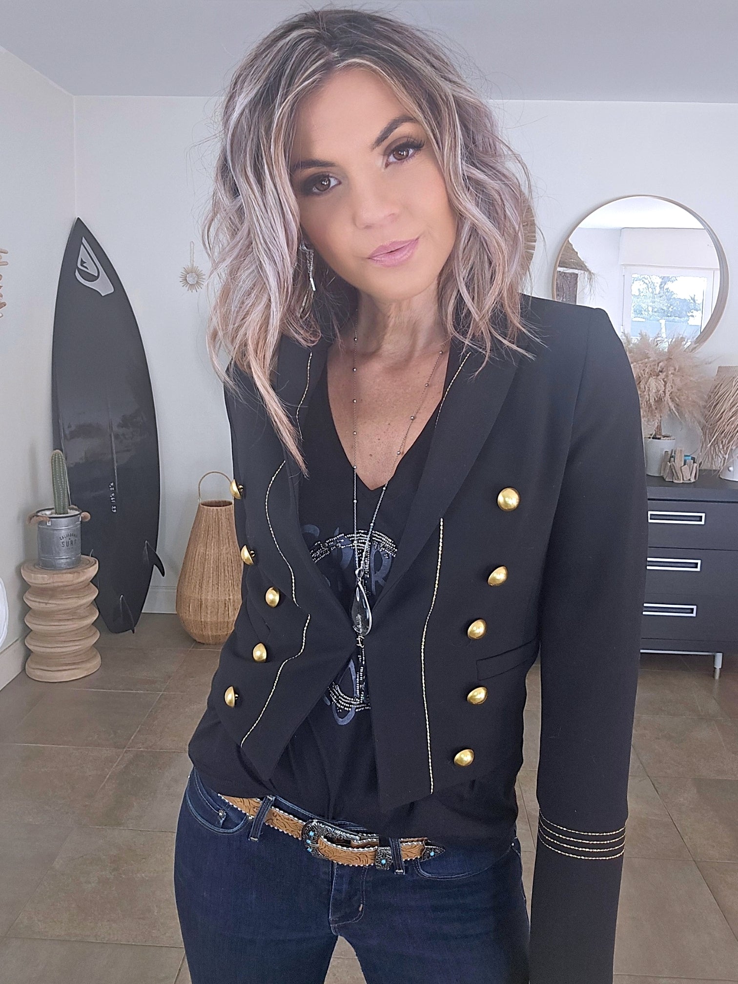 Veste officier noire - 𝐌𝐚𝐫𝐢𝐧𝐚𝟒𝟒𝐟𝐚𝐦𝐢𝐥𝐲