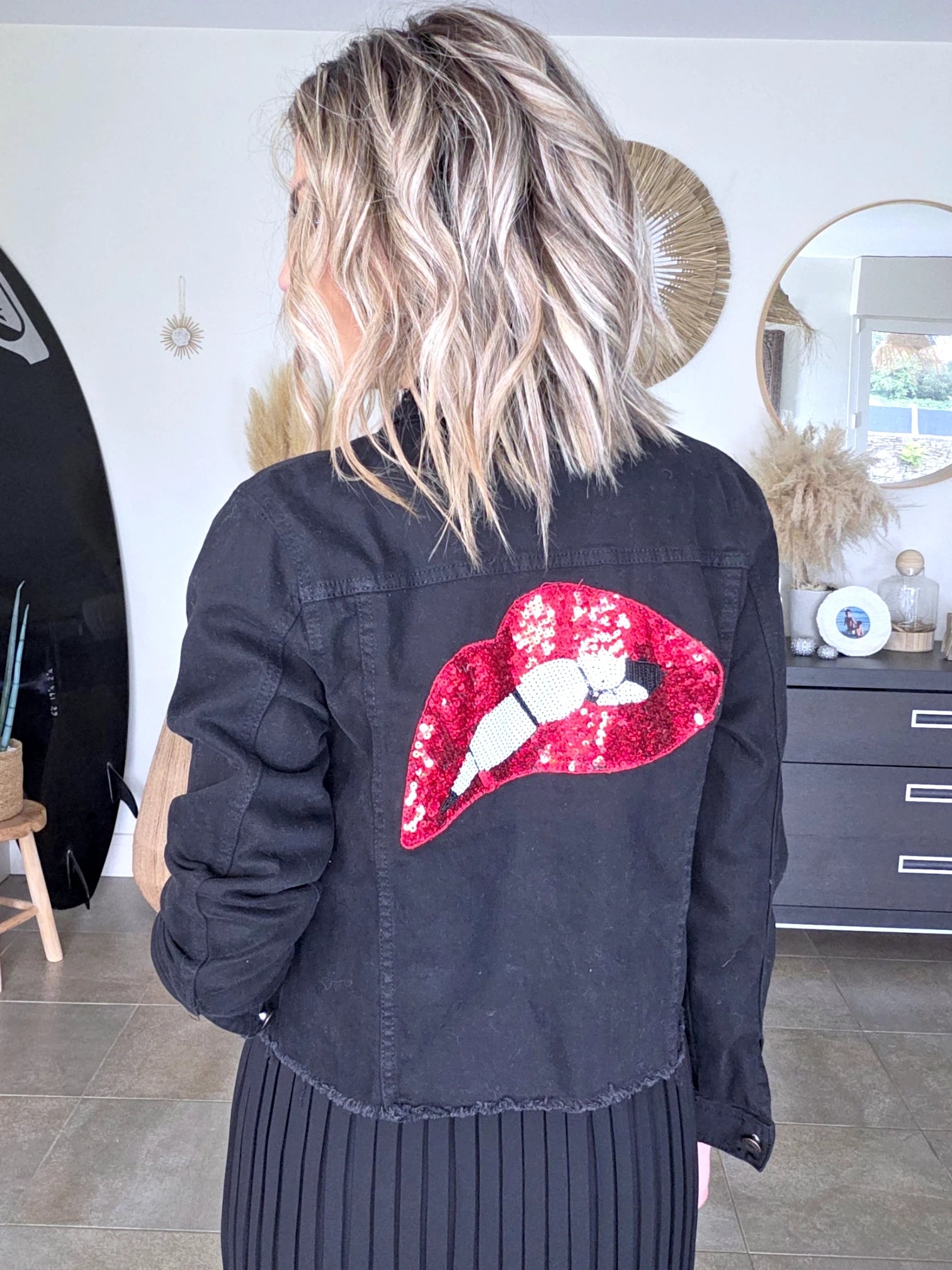 Veste noire en jean - 𝐌𝐚𝐫𝐢𝐧𝐚𝟒𝟒𝐟𝐚𝐦𝐢𝐥𝐲