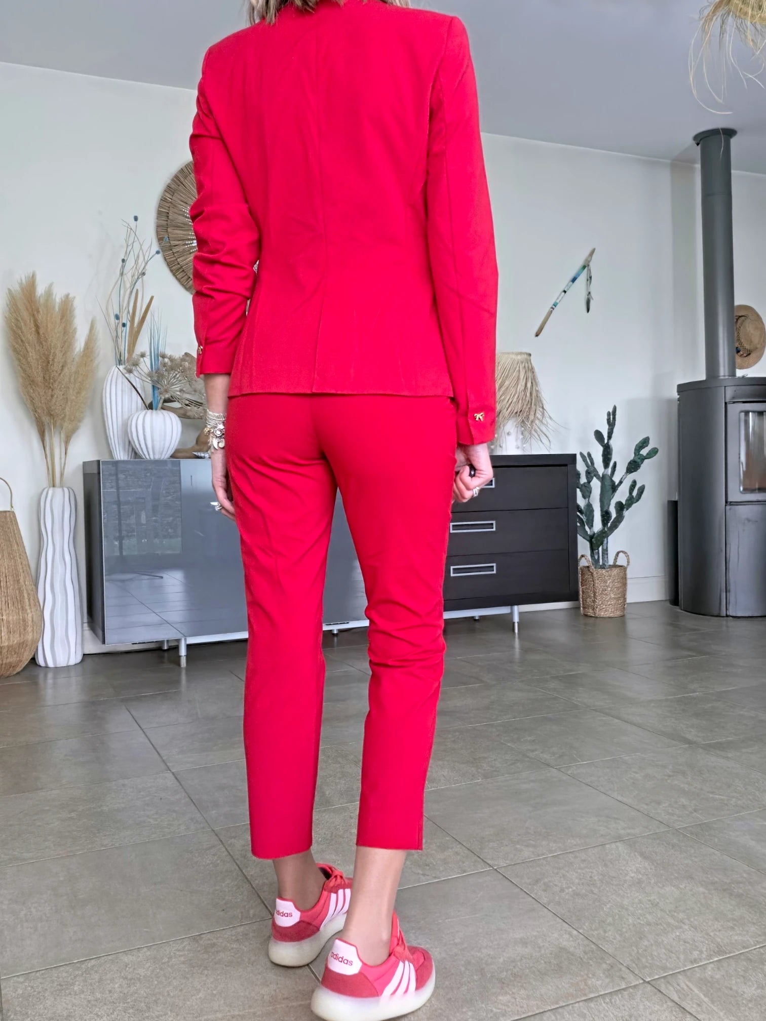 Ensemble veste &amp; pantalon red - 𝐌𝐚𝐫𝐢𝐧𝐚𝟒𝟒𝐟𝐚𝐦𝐢𝐥𝐲