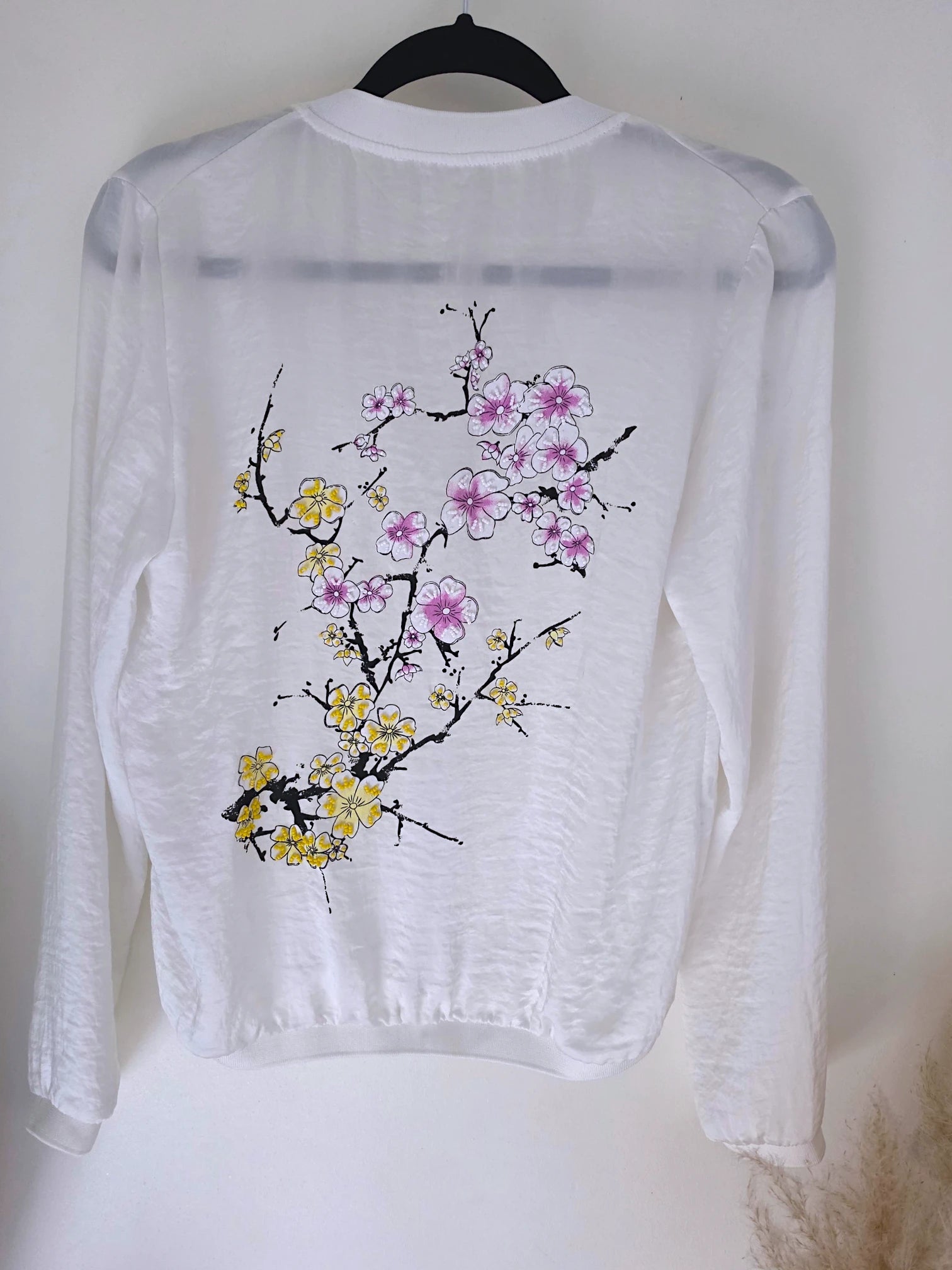 Veste blanche à imprimé japonais au dos